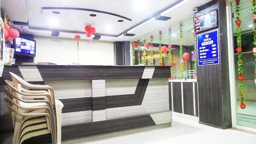 Варангал: Sharanya Hotel
