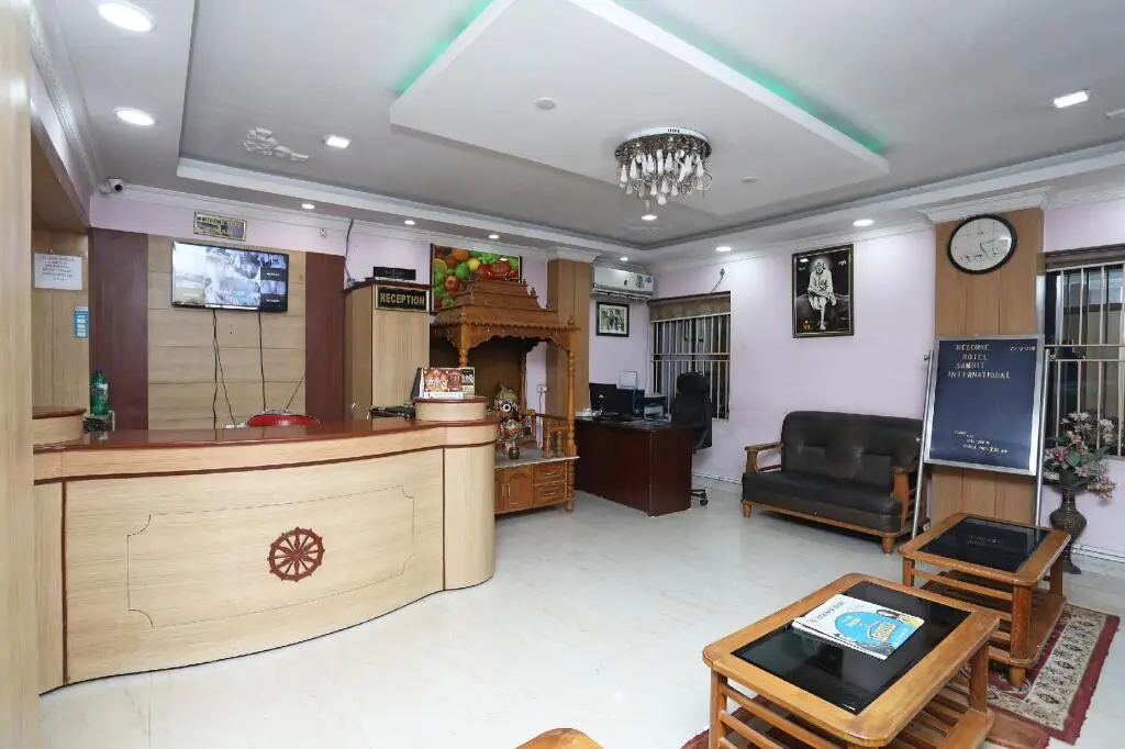 Бхубанешвар: OYO Flagship 27030 Hotel Blue Bell
