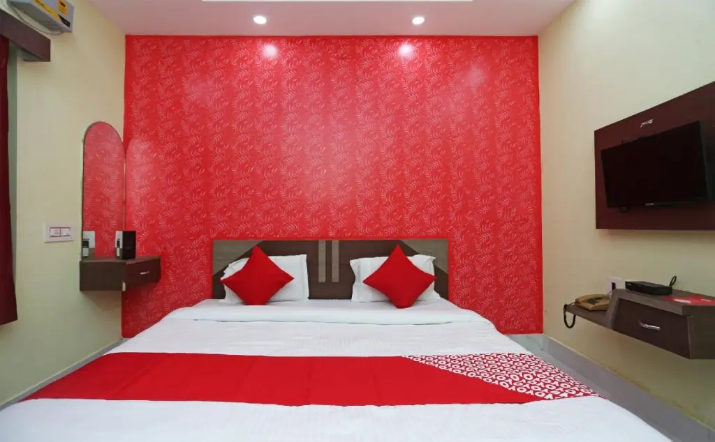 Пури: Hotel Savasi By OYO Rooms