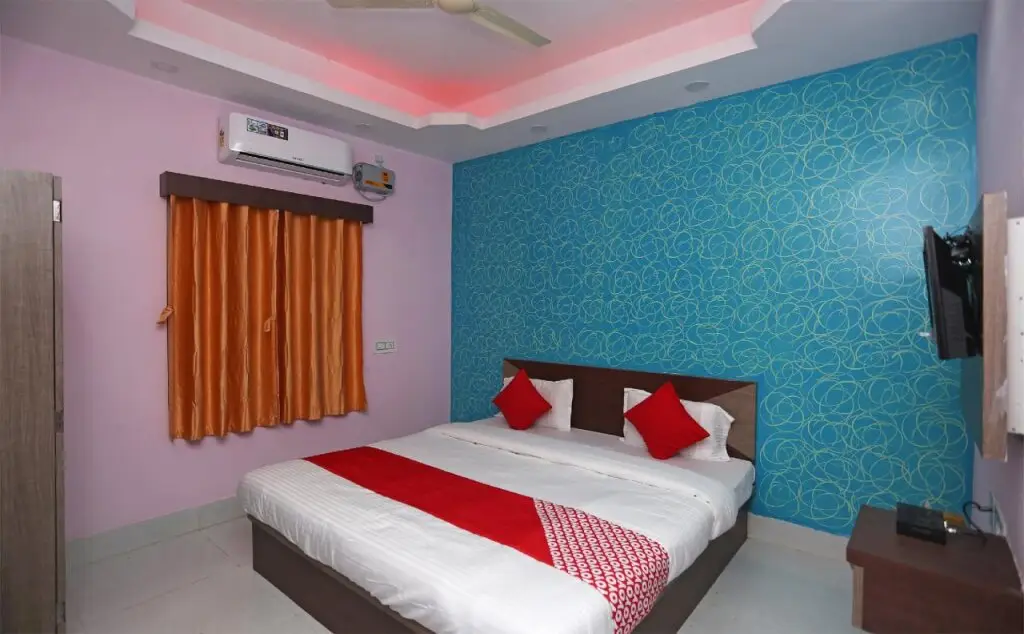 Пури: Hotel Savasi By OYO Rooms