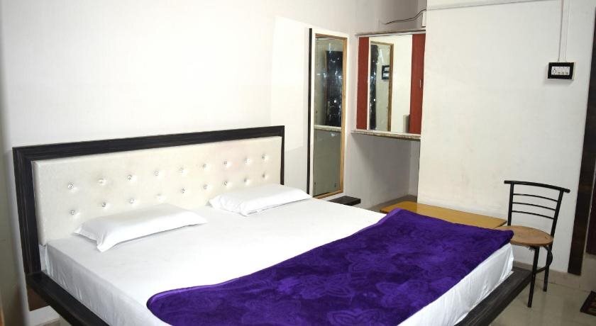 Кота: Hotel Gokul