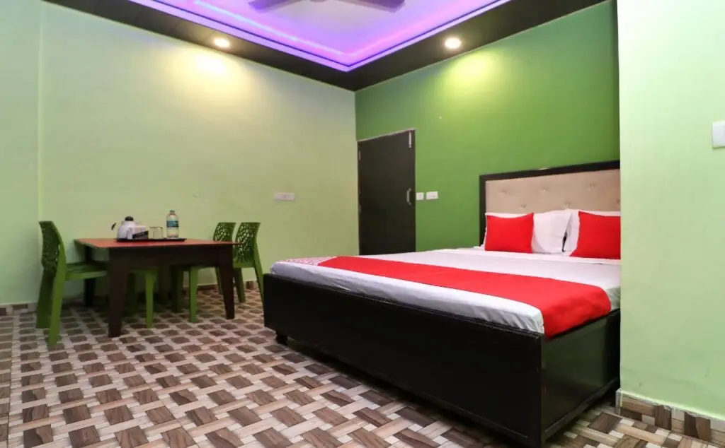 Мохали: Hotel Piyush by Oyo Rooms