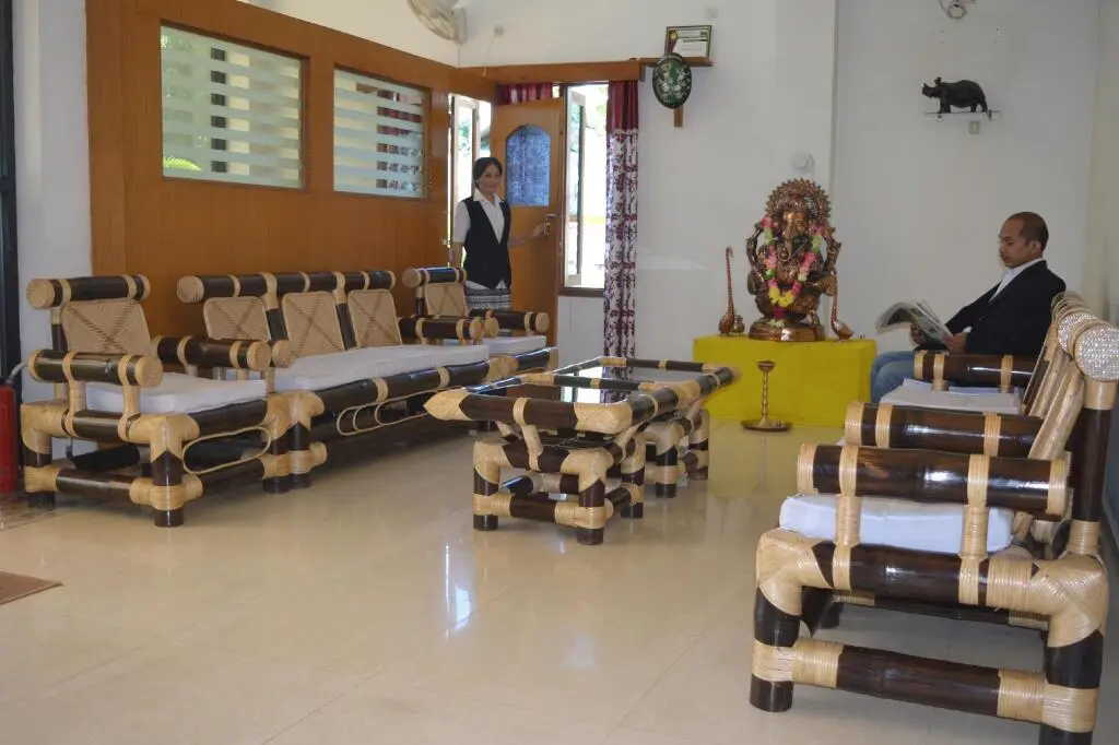 Бокахат: Hotel Kaziranga Continental
