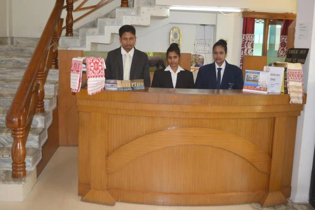 Бокахат: Hotel Kaziranga Continental