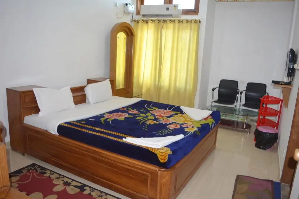 Бокахат: Hotel Kaziranga Continental