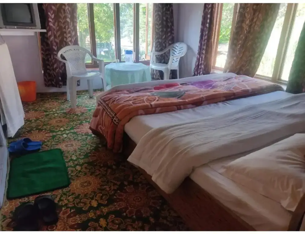 Пахалгам: Hotel Zebrina, Pahalgam