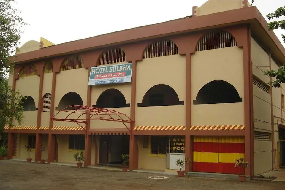 Кудал: Hotel Sulbha