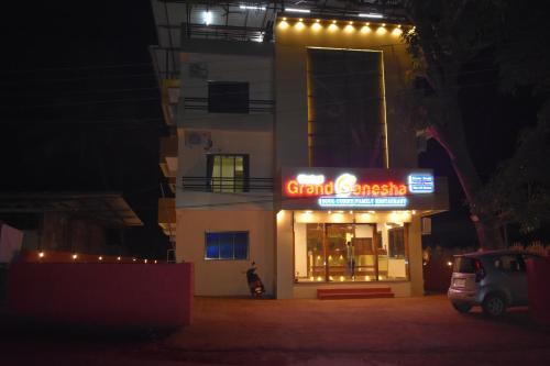 Hotel Grand Ganesha — фото 1