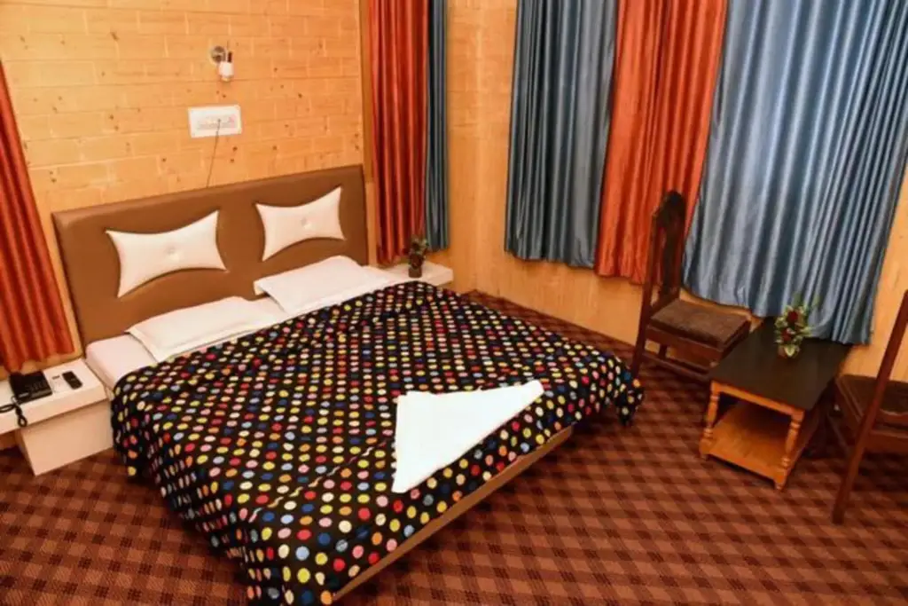 Шринагар: Grand Rayan Hotel