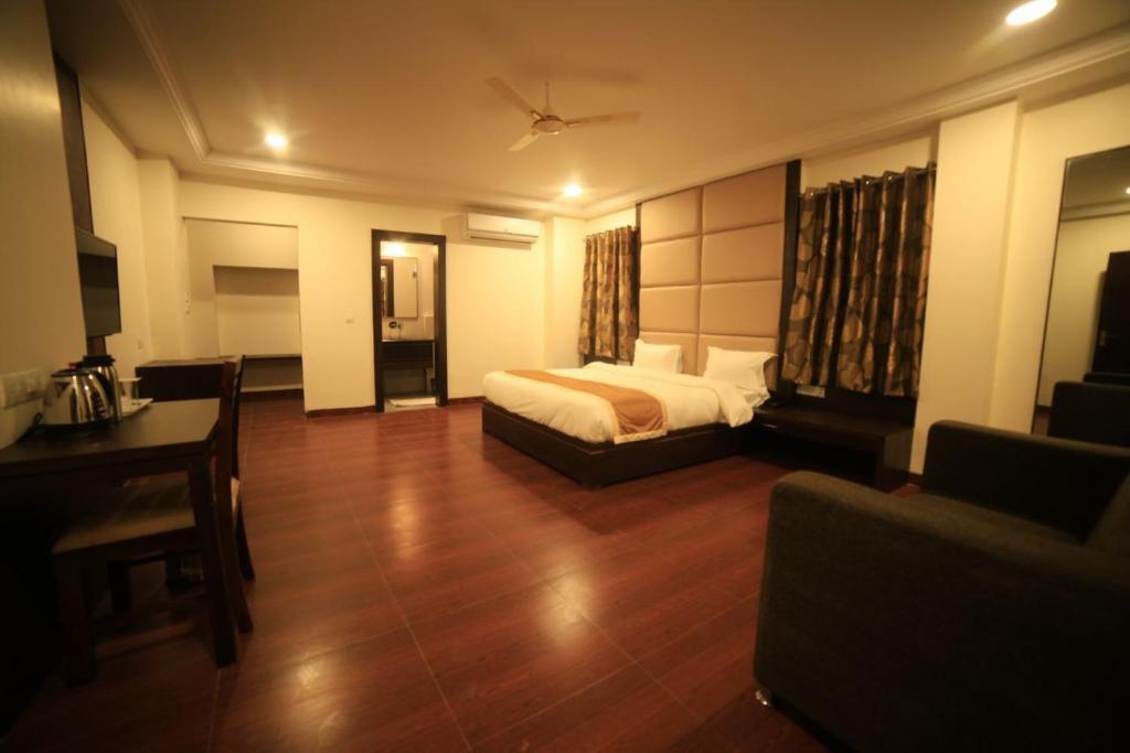 Adya Inn — фото 1