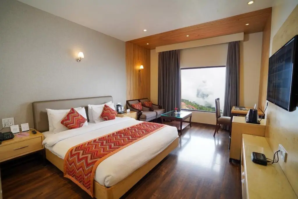 Куфри: The Twin Towers Hotel New Kufri