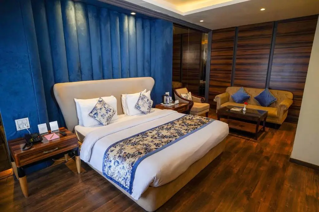Куфри: The Twin Towers Hotel New Kufri