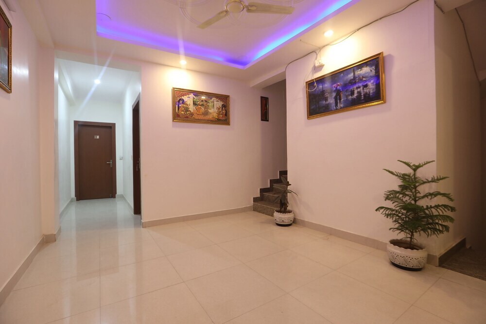 Нью-Дели: Surbhi Residency by OYO Rooms
