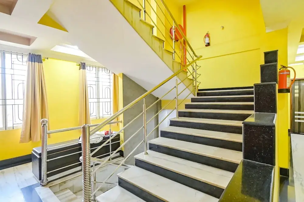 Гувахати: Fabhotel Good Luck Residency