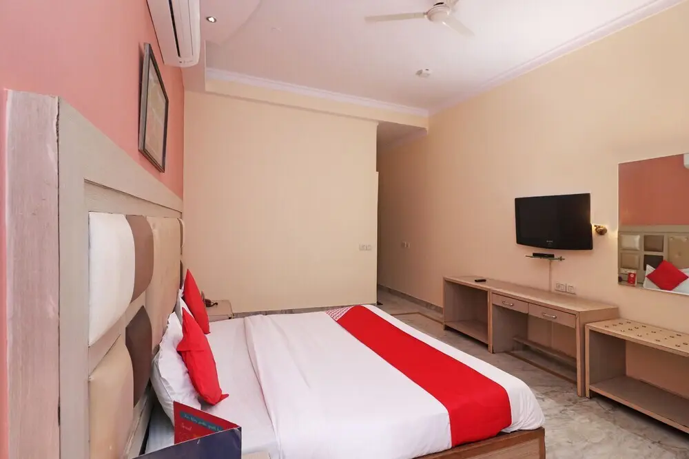 Гуруграм: Birdhouse Residency By OYO Rooms