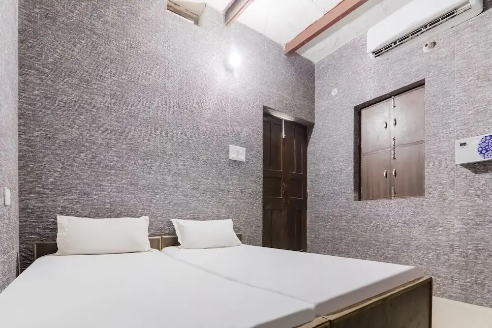 Варанаси: Hotel Venkatesh by OYO Rooms