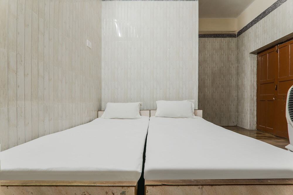 Варанаси: Hotel Venkatesh by OYO Rooms