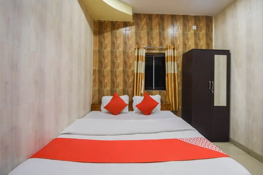 Колката: OYO 41435 Golden Residency