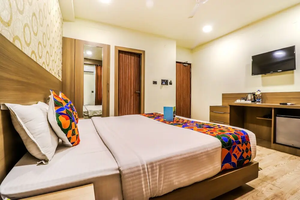 Лакхнау: GS Inn by FabHotels