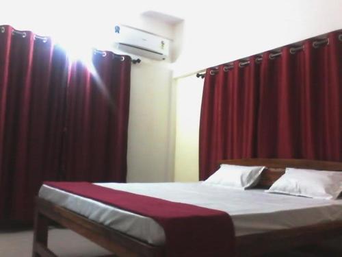 Даполи: Aadima Resorts