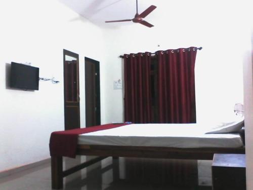 Даполи: Aadima Resorts