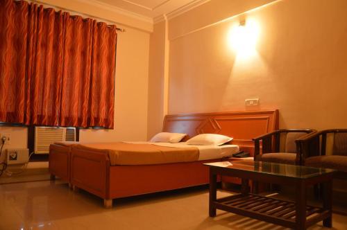 Лакхнау: Atithi Inn