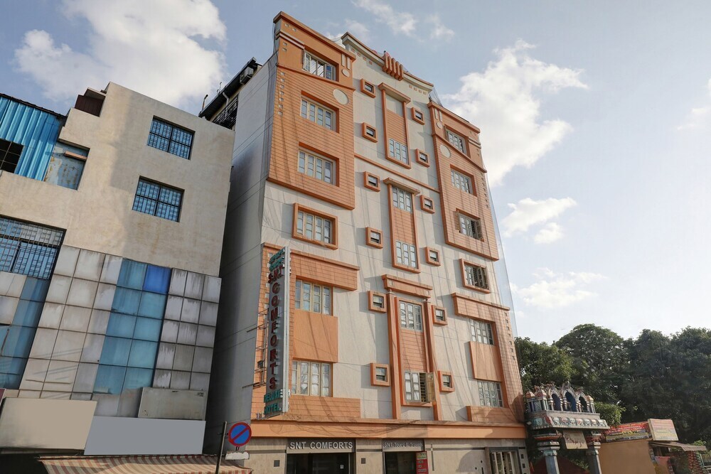Бангалор: Snt Comforts Lodge by OYO Rooms