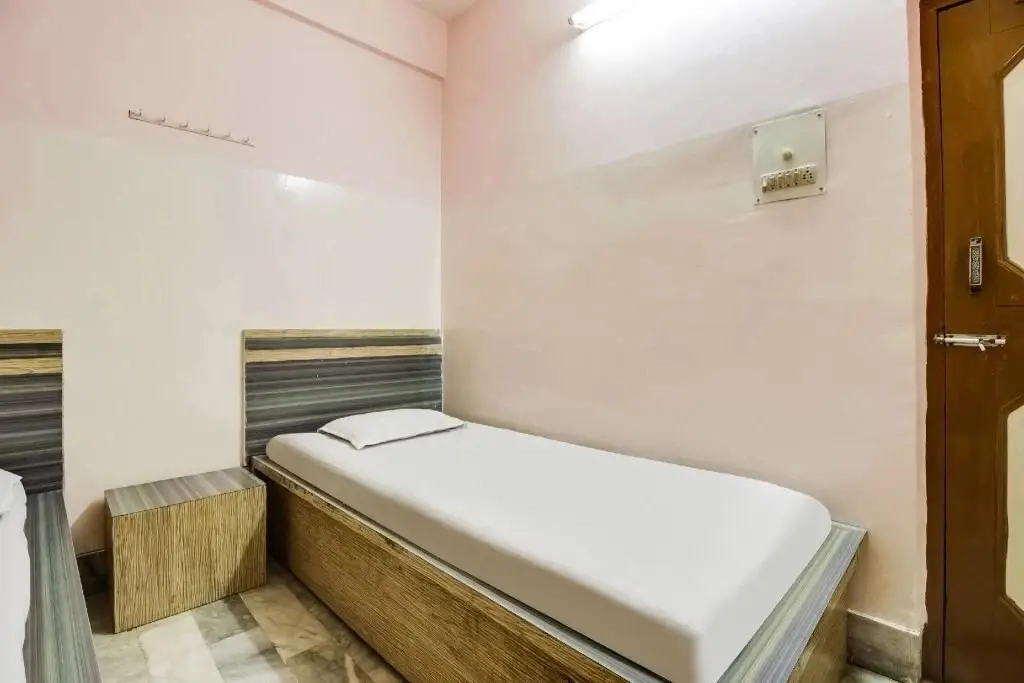 Hotel Vandana by OYO Rooms — фото 1