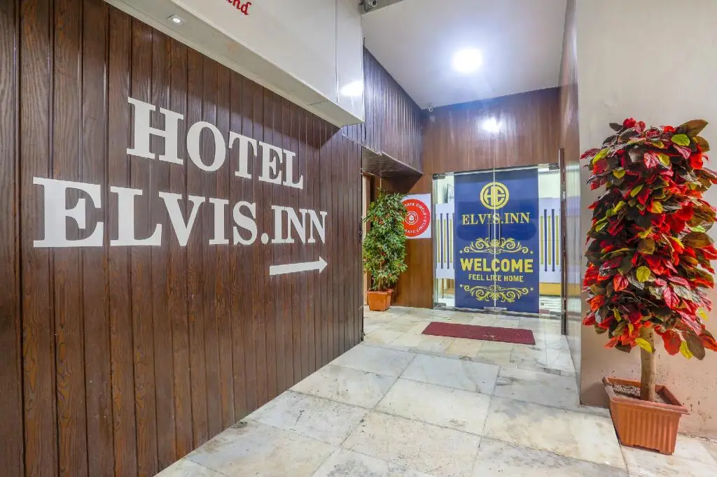Мумбаи: Elvis Inn by FabExpress