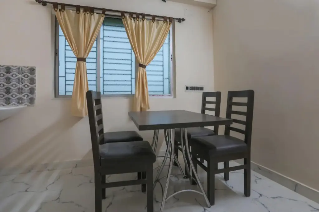 Колката: OYO Sanjyoti Inn Near Netaji Subhash Chandra Bose International Airport