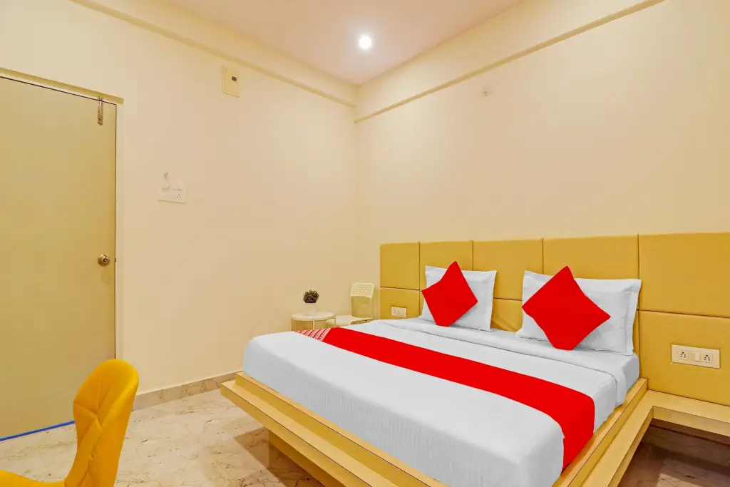 Хидерабад: Super OYO Flagship Landcorp Hotels Near Shilparamam