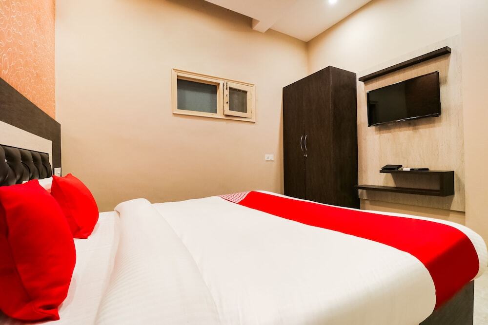 Зиракпур: Hotel Z by OYO Rooms