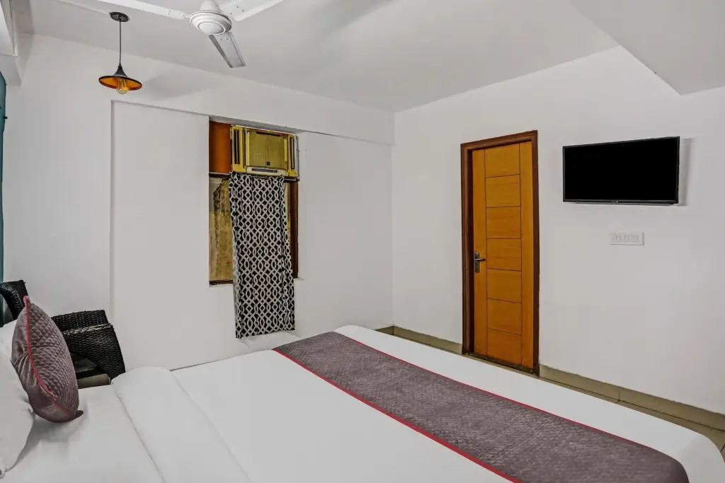 Нойда: Collection O 82470 Hotel Rent Abode Aone Inn