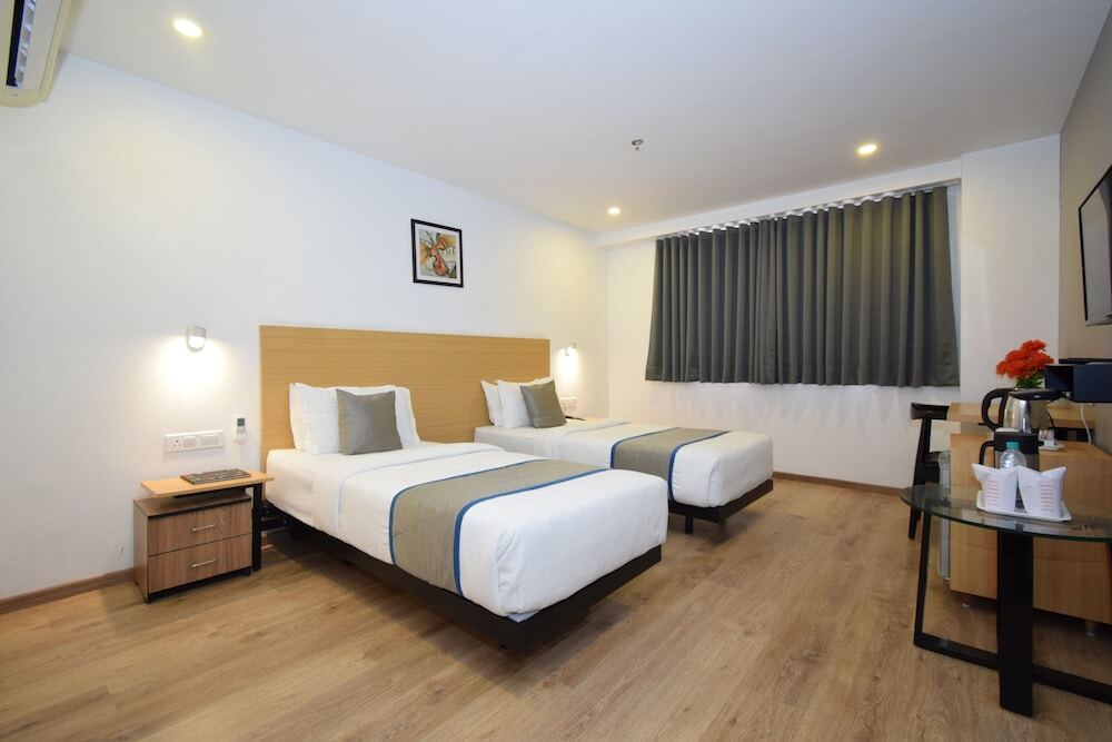 Ахмедабад: Ginger Ahmedabad RTO Circle