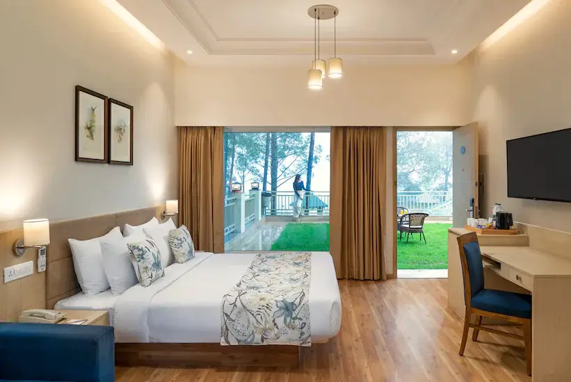 Солан: Cassia Resorts