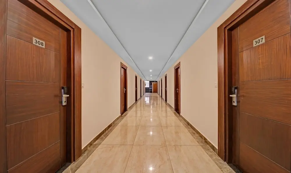 Бангалор: Treebo Tryst Hotel Runway Suites