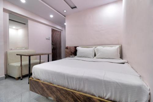 Hotel Arjun Palace — фото 1
