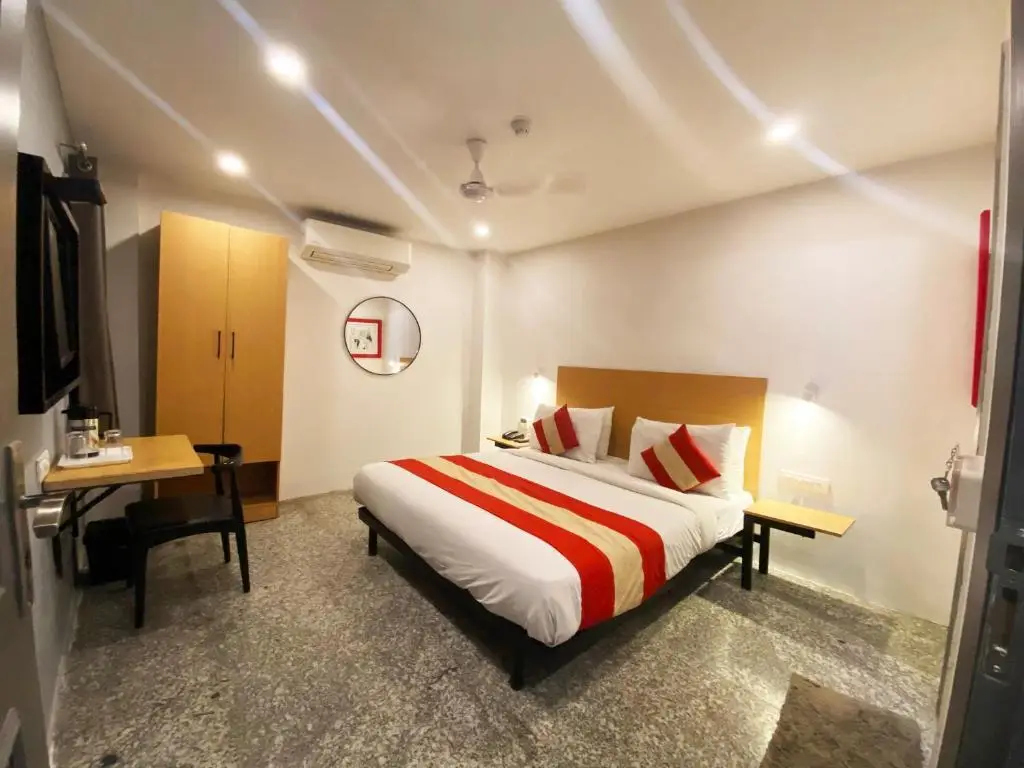 Нью-Дели: Hotel Yellow Saffron