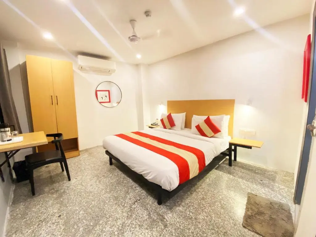 Нью-Дели: Hotel Yellow Saffron