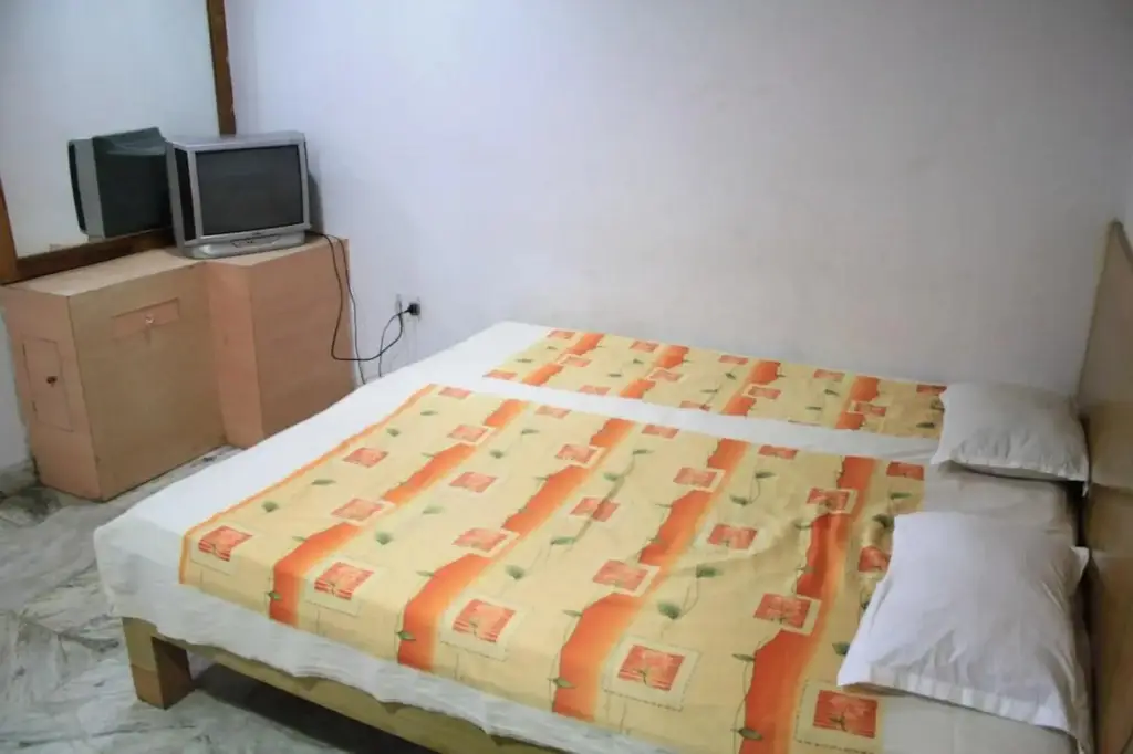 Hotel Namra Palace — фото 1