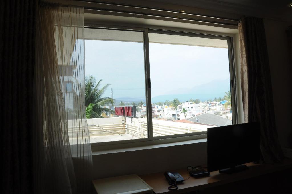 Шиккамагалуру: Hotel Vasanth Vihar
