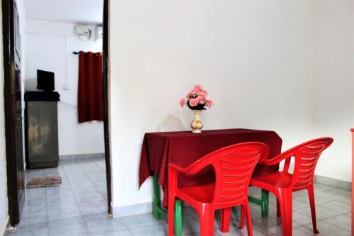 Калангут: Santosh Place