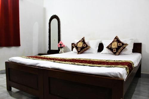 Калангут: Santosh Place