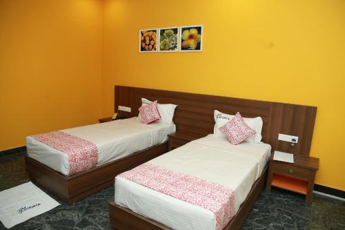 Перумал Ковил Пати: Hotel Soorya City