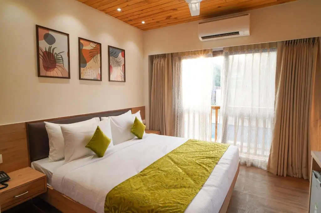 Калангут: TreeHouse MARS Beach Cottages
