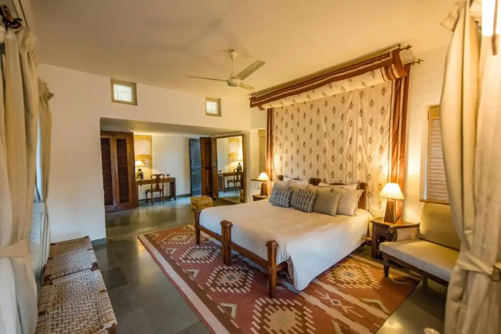 Сарангпур: Forsyth Lodge