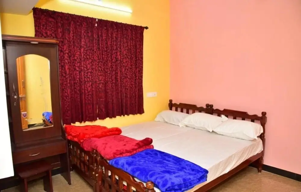 Валпарай: Pepy Good Luck Homestay - Hostel