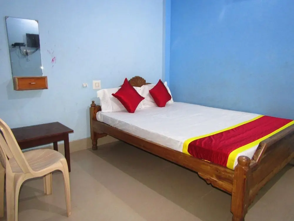 Пури: Goroomgo Star Lodge Puri