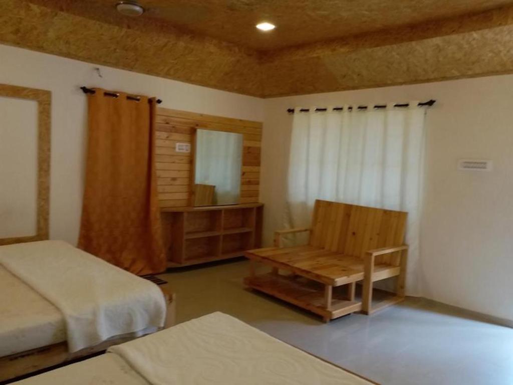 Валпарай: Room in Lodge - Royal Cottage, Anaimalai
