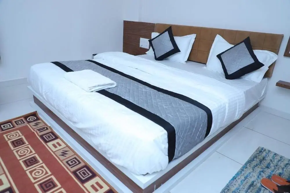 Раджкот: Hotel Royal Silver